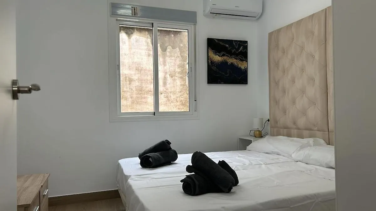 Comfortable Stay In Malaga